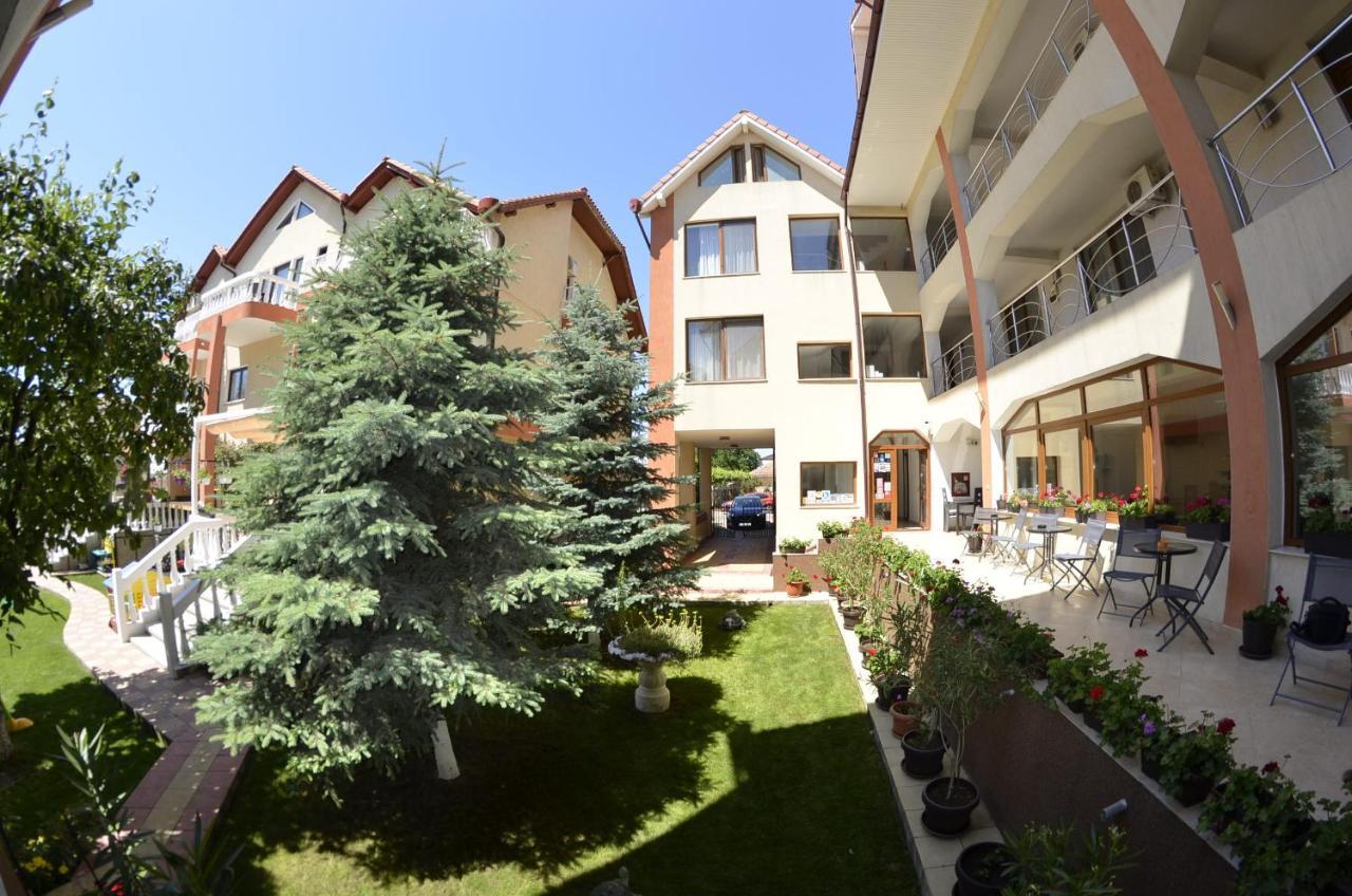 Complex Marinn Costinesti Exterior photo
